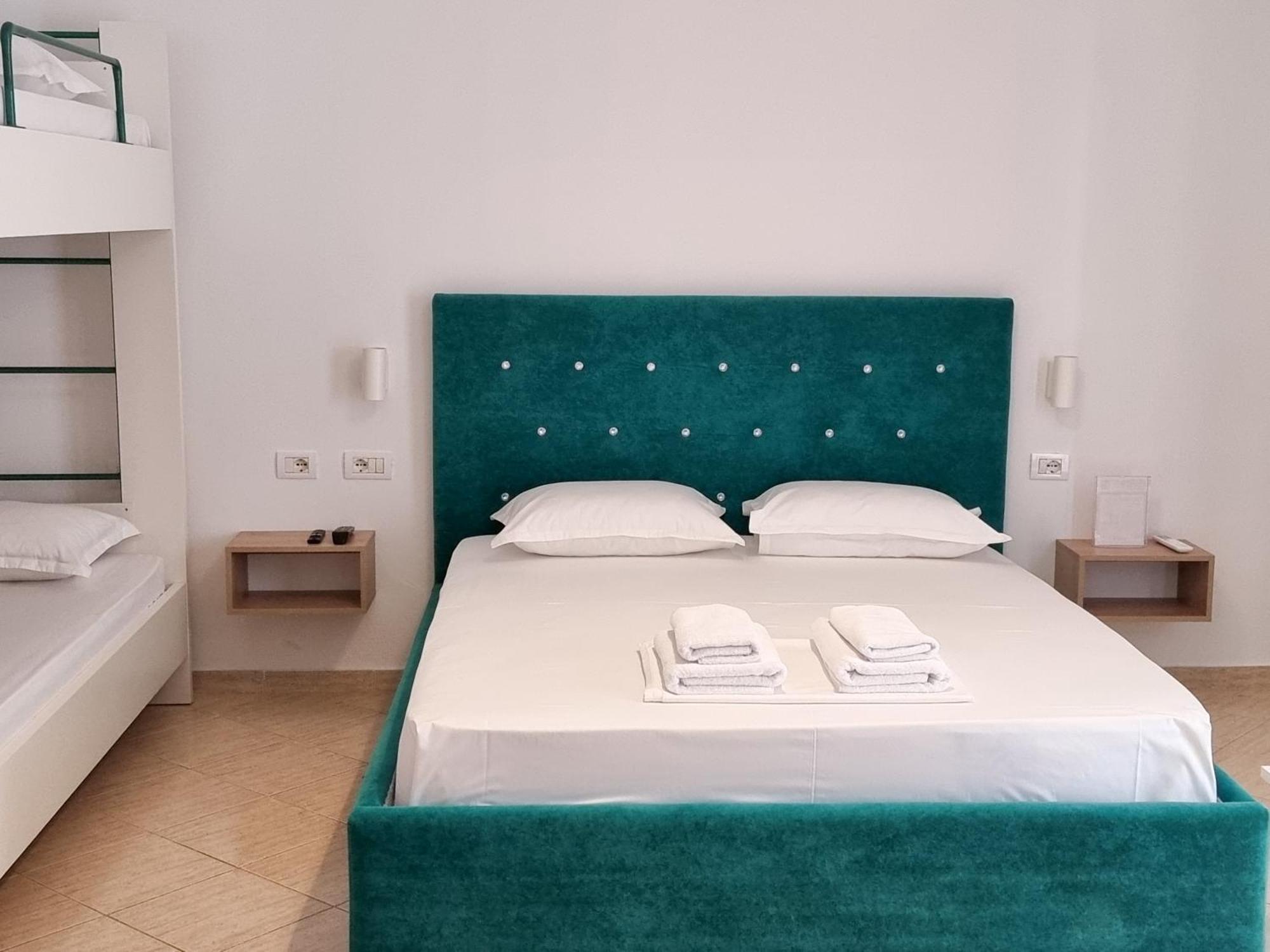 Arte Apartment Sarande Luaran gambar